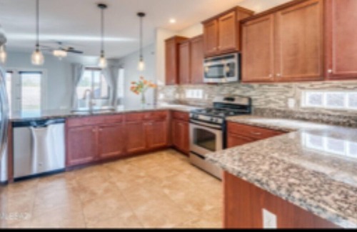 Tucson House | Beautiful 4 bedroom house