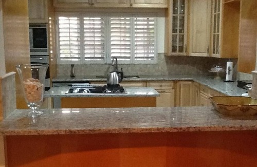 Nassau House | Beautiful 4bd rm home near Saunders Beach BOOK NOW! ENJ A RND OF GOLF