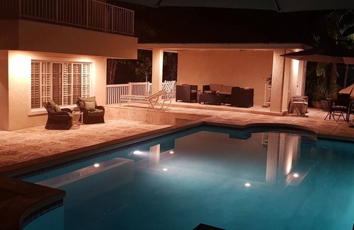 Nassau House | Beautiful 4bd rm home near Saunders Beach BOOK NOW! ENJ A RND OF GOLF