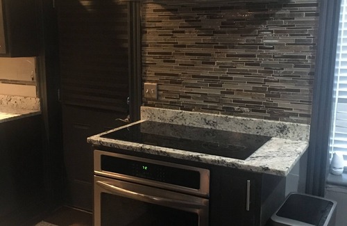 St. Louis House | Beautiful 4bed/4bath, newly renovated, all the works!