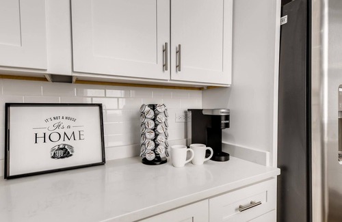 Roseland House | Beautiful 5 Bed Single family House