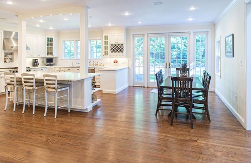 Sag Harbor House | Beautiful 5 BR, 5 BA home. Walk to town and beaches. HomeAway/VRBO Exclusive.