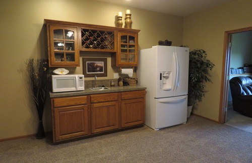 Lincoln House | Beautiful 5BR, 3BA home, close proximity to I-80