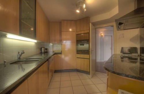 Anzere Apartment | Beautiful 6-room duplex apartment ideally located in the centre of the resort.On the first floor the