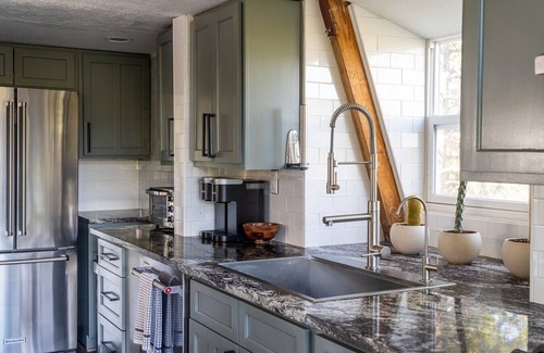 Morrison Cabin | Beautiful A-Frame near Hiking/Red Rocks/Evergreen