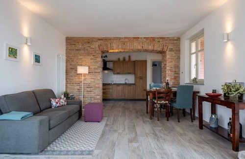 Costigliole d'Asti Apartment | Beautiful apartment for 4 guests with pool, WIFI, A/C, TV, terrace and parking