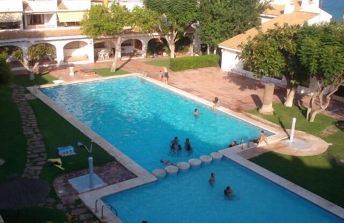 Coveta Fuma House | Beautiful Air-Conditioned Duplex with access to a fabulous communal pool