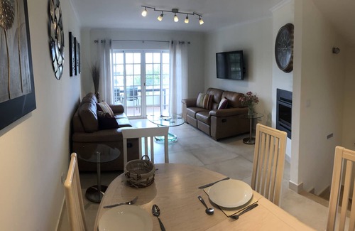 Alagoas House | Beautiful Air Conditioned 3 Bedroom Villa