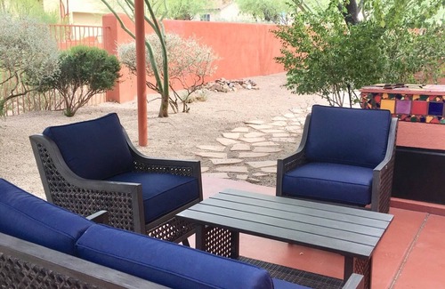 Civano House | BEAUTIFUL AND COMFY! Mountain View/Pool Near Saguaro National Park