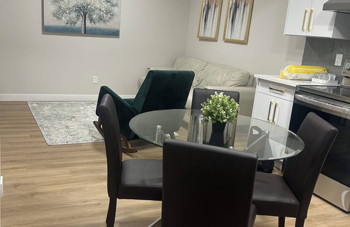 Southwest Edmonton Apartment | Beautiful and Cozy brand new 2-bedroom basement suite with WiFi in Edmonton
