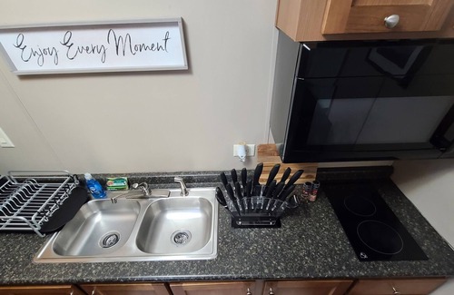 Odessa Apartment | Beautiful and cozy full size bed studio