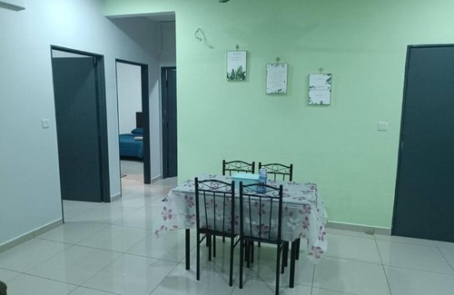 Paluh Apartment | Beautiful and peaceful scenic Ipoh Town area 2