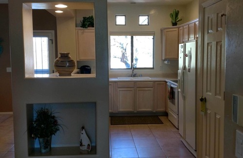 Rancho Vistoso Condo | Beautiful and private 2nd floor condo