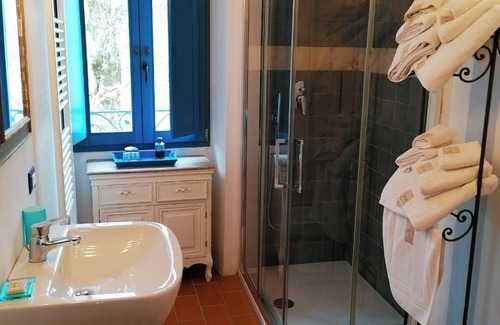 Pieve di Teco Bed & Breakfast | Beautiful and quiet country house for 9 people in the Ligurian olive groves