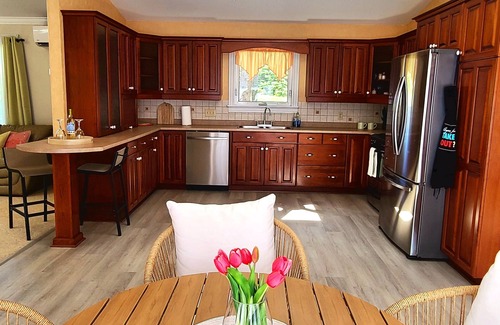 Charlotte's Shore House | Beautiful and spacious "home away from home" for amazing summer fun & relaxation