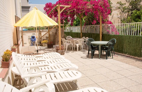 Calella House | Beautiful and spacious house in the center 50 meters from the beach