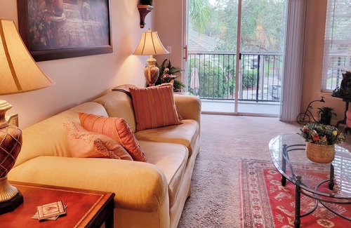 Palmer Ranch Condo | Beautiful and Spacious 2 Bedroom Condo close to Siesta Key Beach in Sarasota.