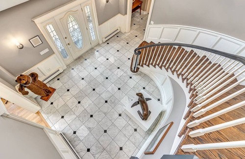 Yarmouth House | Beautiful and Spacious Home in Prime Location With Water Views and a Heated Pool