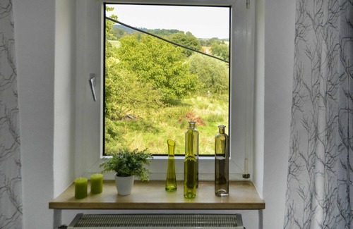 Detmold Apartment | Beautiful apartment for 4 people with WIFI, TV and terrace