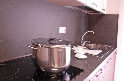 Alba Adriatica Apartment | Beautiful apartment for 6 guests with pool, A/C, WIFI, TV, balcony, pets allowed and parking