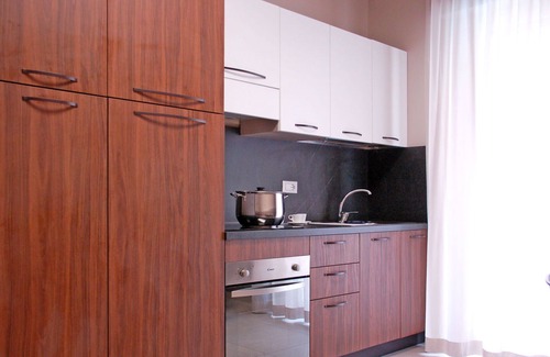 Alba Adriatica Apartment | Beautiful apartment for 6 guests with pool, WIFI, A/C, TV, balcony, pets allowed and parking