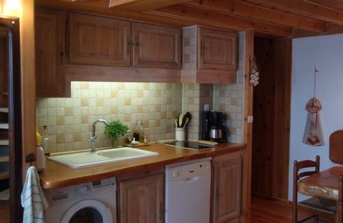 Ax-les-Thermes Apartment | Beautiful apartment in a residence in wood on the slopes.