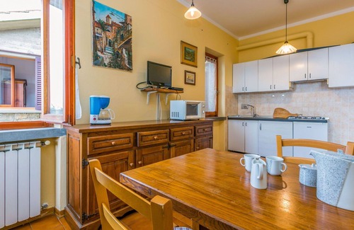San Baronto Apartment | Beautiful apartment for 21 guests with private pool, TV, terrace and parking