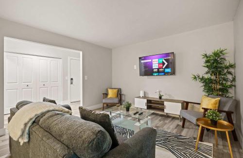 Rochester Apartment | Beautiful Apartment with Modern Design