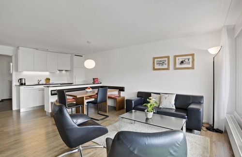 Lenzerheide Apartment | Beautiful apartment for 4 people with WIFI, TV and balcony