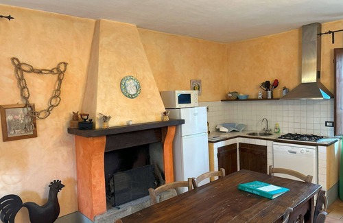 Monteleone d'Orvieto Apartment | Beautiful apartment for 7 guests with pool, WIFI and parking