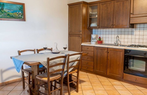 Bolsena Villa | Beautiful apartment in villa for 6 guests with WIFI, pool, TV, terrace, pets allowed and parking