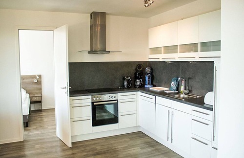 Neuastenberg Apartment | Beautiful apartment for 8 guests with WIFI, TV, terrace and parking
