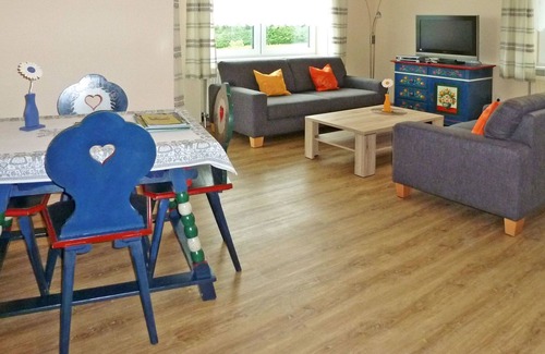 March Apartment | Beautiful apartment for 6 people with WIFI, TV, terrace and parking
