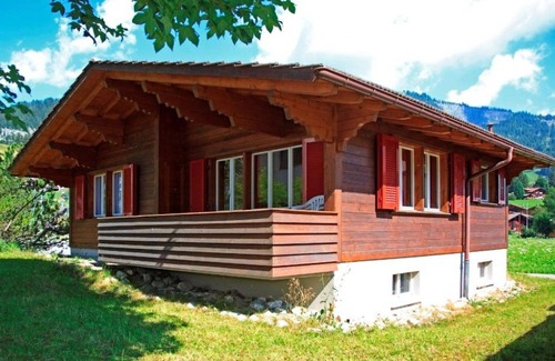 Adelboden Apartment | Beautiful apartment for 7 people with balcony