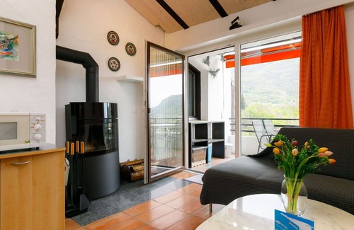 Capriasca Apartment | Beautiful apartment for 4 guests with WIFI, pool, TV, patio and panoramic view