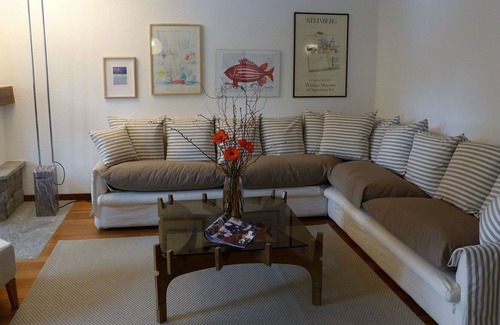 Surlej Apartment | Beautiful apartment for 6 guests with WIFI, TV, balcony, pets allowed, panoramic view and parking