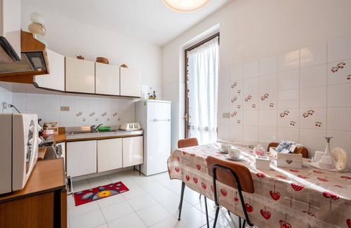 Omegna Apartment | Beautiful apartment for 4 guests with WIFI, TV, balcony, pets allowed and parking