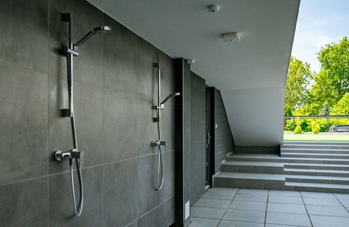 Balatonszemes Apartment | Beautiful apartment for 6 people with pool, A/C, WIFI, TV, terrace, pets allowed and parking