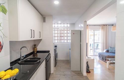 Guadalmar Apartment | Beautiful apartment in front of the sea, wifi, air conditioning, smart TV