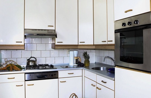 Landsrade House | Beautiful apartment in villa for 6 people with WIFI, TV, terrace, pets allowed and parking