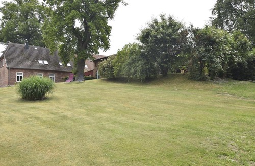 Satow Apartment | Beautiful Apartment in Gerdshagen with Barbecue