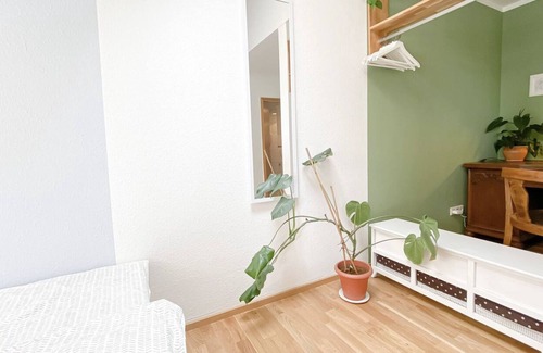 Ost Apartment | Beautiful apartment in Leipzig with a view of the city forest