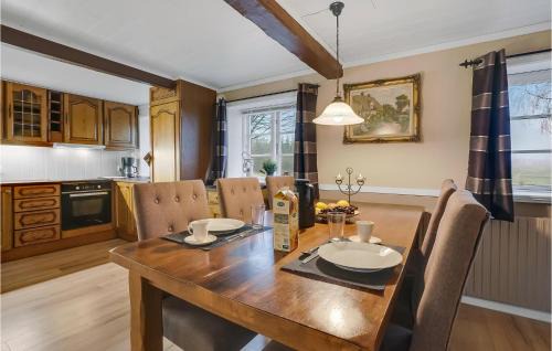 Emmerlev Apartment | Beautiful Apartment In Højer With Wifi