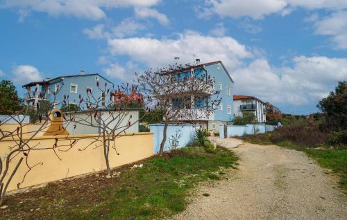 Barbariga Apartment | Beautiful Apartment In Barbariga