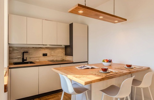 Sorico House | Beautiful apartment in villa for 6 people with WIFI, TV, patio, pets allowed and parking