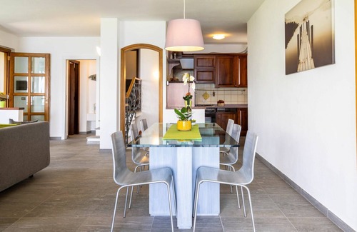 Someraro House | Beautiful apartment in villa for 6 guests with WIFI, TV, balcony and pets allowed