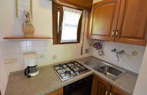 Vesta House | Beautiful apartment in villa for 5 people with WIFI, TV, terrace, pets allowed and parking