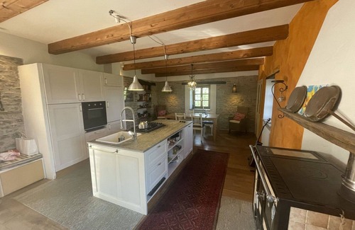 Bonvicino Apartment | Beautiful apartment for 6 guests with pool, TV, terrace and parking