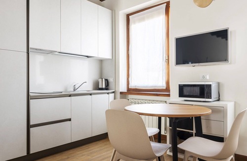 Corteolona Villa | Beautiful apartment in villa for 2 people with A/C, WIFI, TV, panoramic view and parking