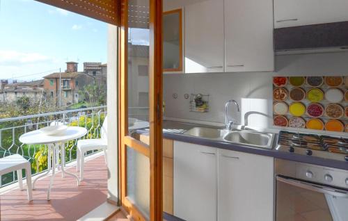 San Feliciano Apartment | Beautiful Apartment In San Feliciano